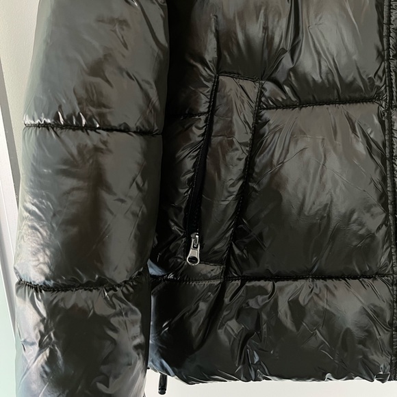 Easy Wear Puffer Jacket - Picture 5 of 7
